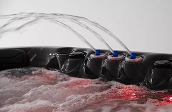 Maximus Hot Tub with LED Technology: Platinum Liquid Effects